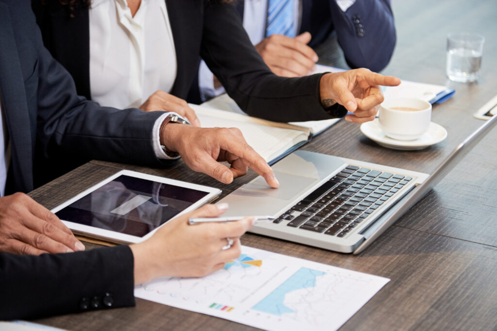 Importance of Selecting a Reliable Advertising Companies in Lahore